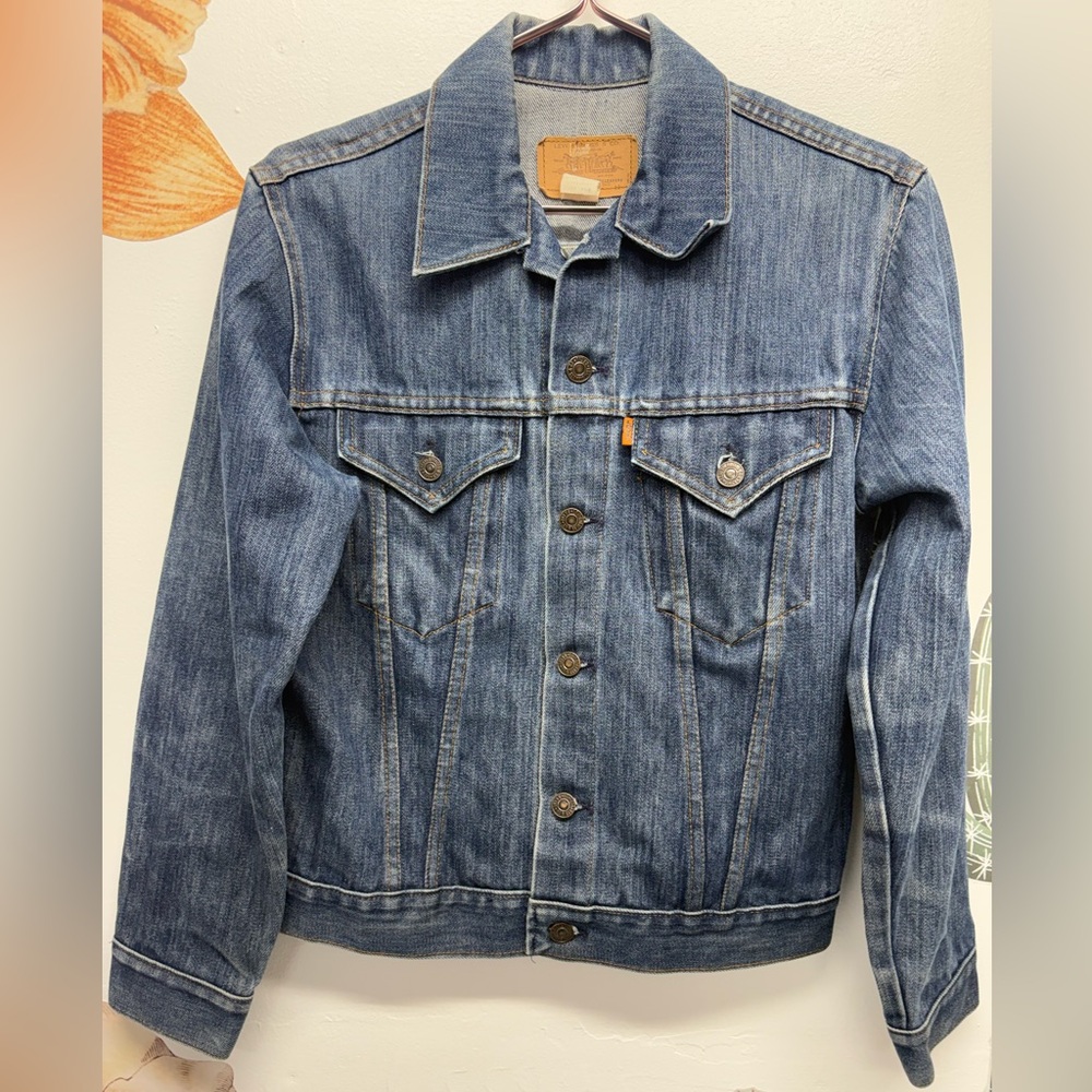 Vintage 🍊 Levi’s Classic Denim Jacket